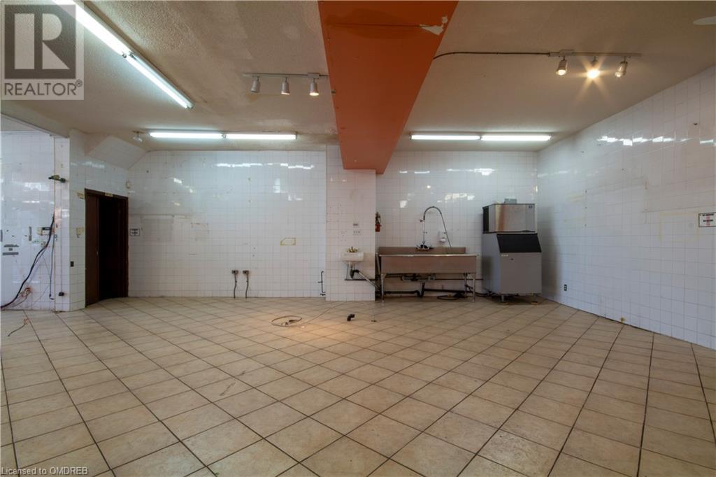 219 James Street N, Hamilton, Ontario  L8R 2L2 - Photo 7 - 40624827