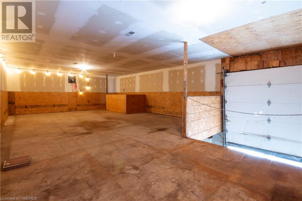 219 James Street N, Hamilton, Ontario  L8R 2L2 - Photo 28 - 40624827