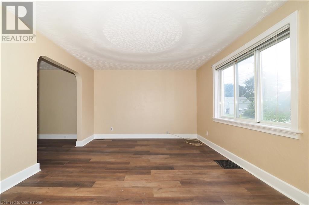 Image of property at 130 BRIDGEPORT Road E