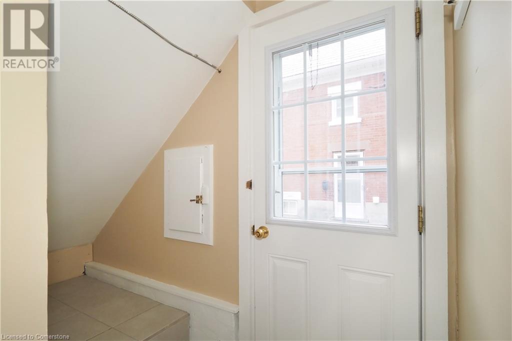 Image of property at 130 BRIDGEPORT Road E