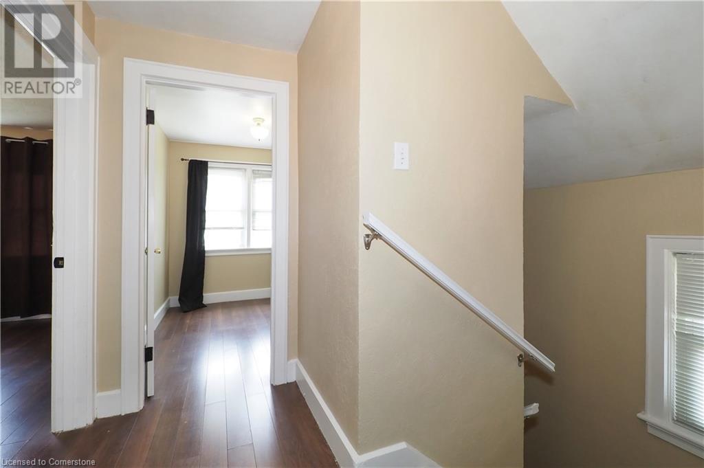 Image of property at 130 BRIDGEPORT Road E