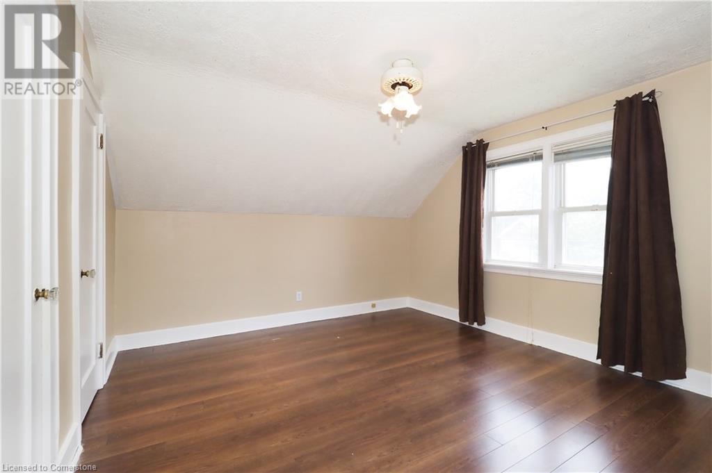 Image of property at 130 BRIDGEPORT Road E