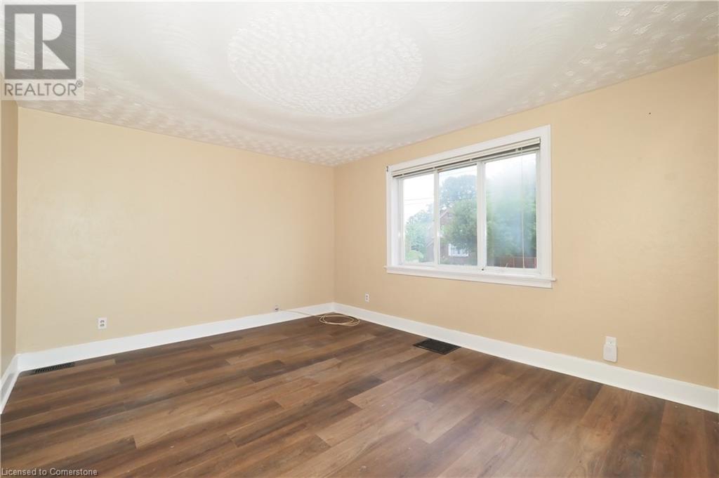 Image of property at 130 BRIDGEPORT Road E