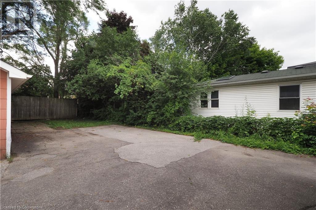 Image of property at 130 BRIDGEPORT Road E