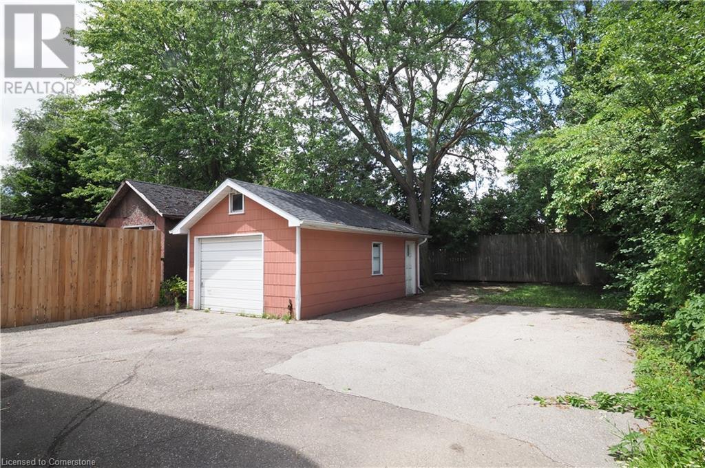 Image of property at 130 BRIDGEPORT Road E