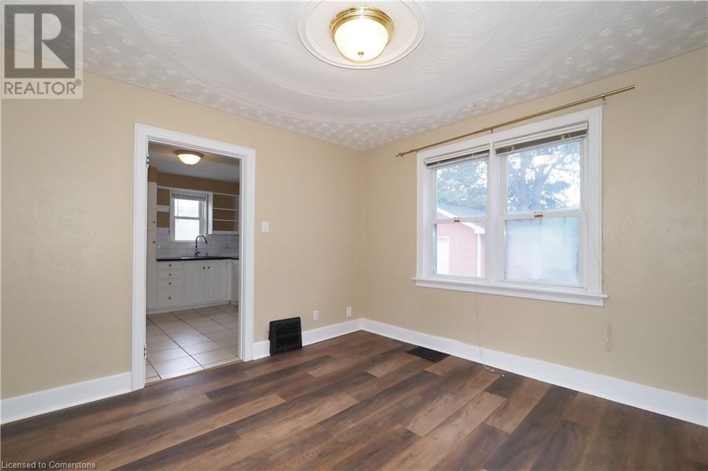 Image of property at 130 BRIDGEPORT Road E