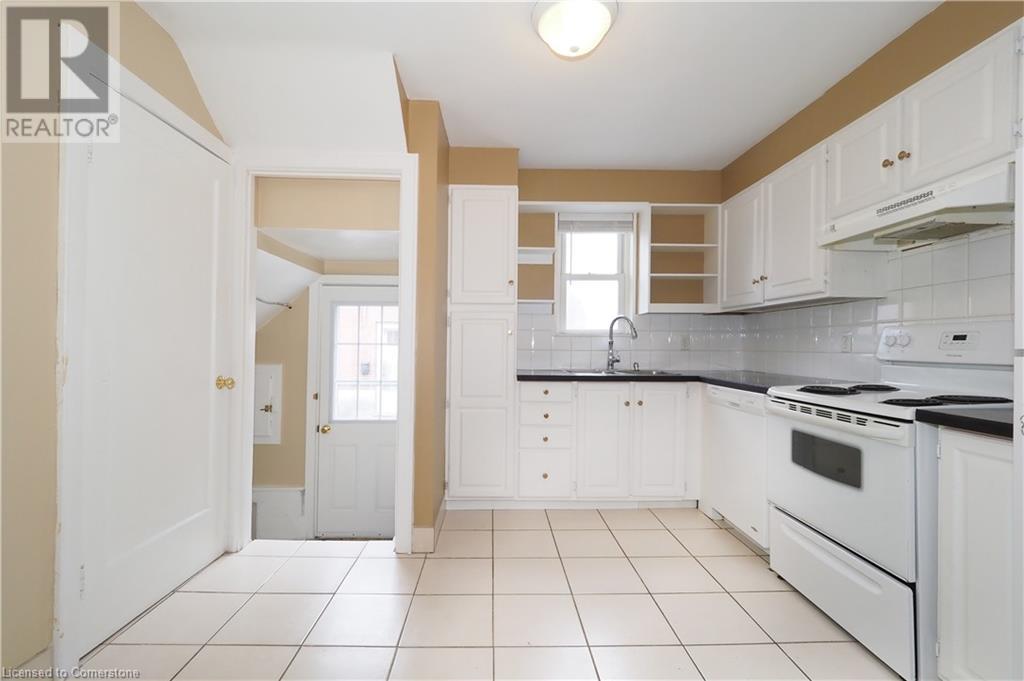 Image of property at 130 BRIDGEPORT Road E