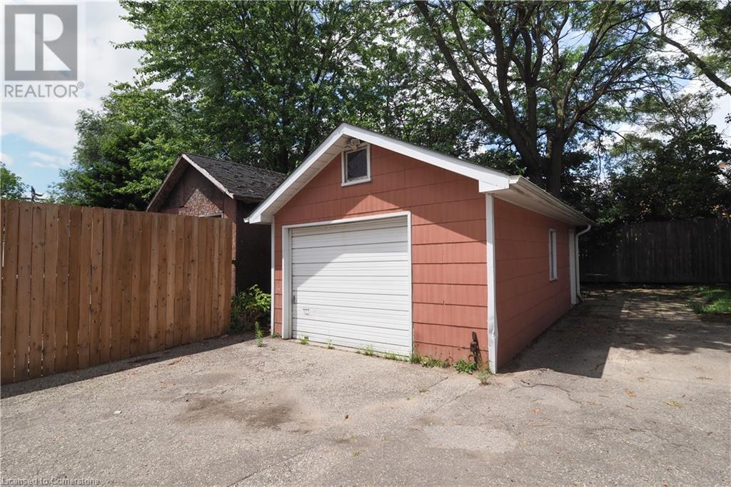 Image of property at 130 BRIDGEPORT Road E