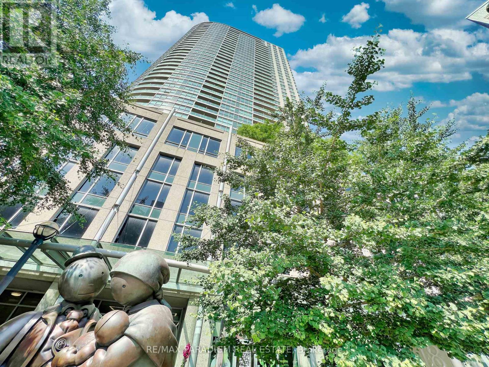 3713 - 18 Yonge Street, Toronto (Waterfront Communities), Ontario  M5E 1Z8 - Photo 1 - C9055494