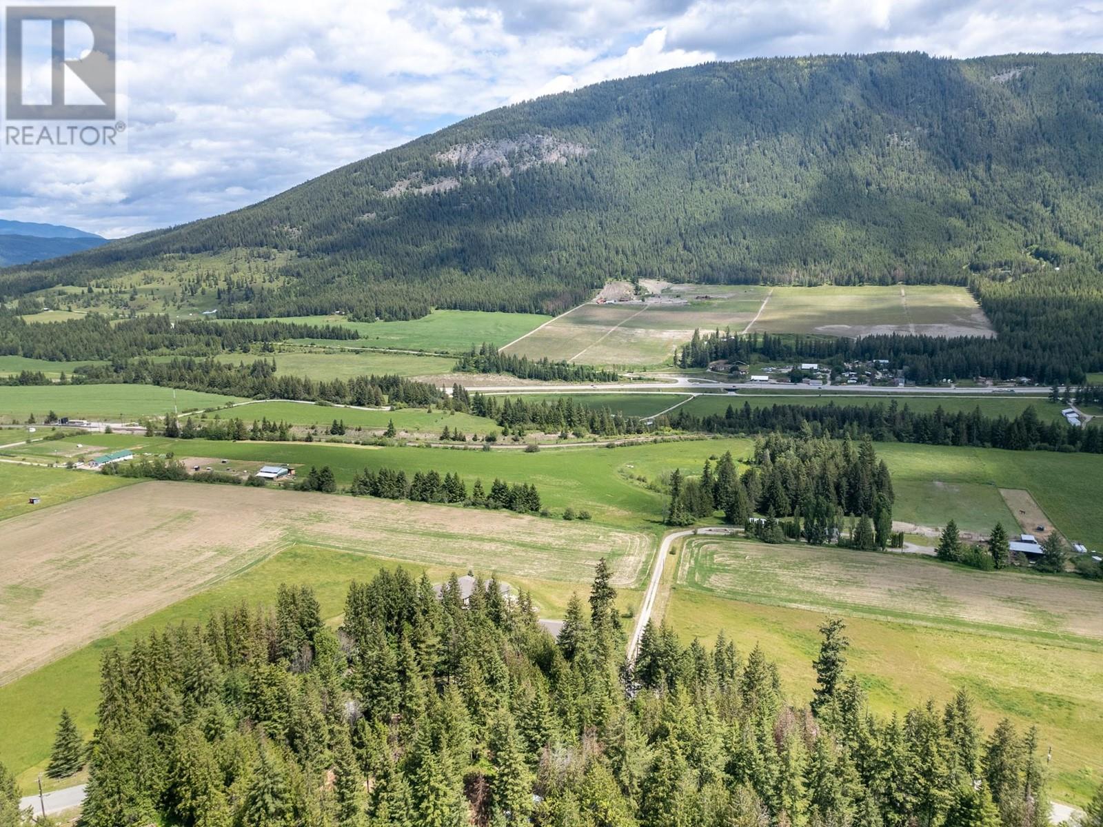 Planned Lot 1 Tappen Notch Hill Road, tappen, British Columbia V0E2X3