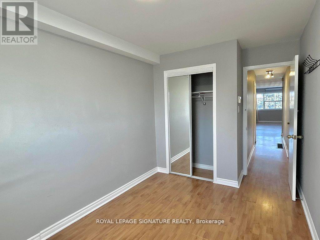 2nd Flr - 902 Wilson Avenue, Toronto (Downsview-Roding-Cfb), Ontario  M3K 1E7 - Photo 12 - W9055777