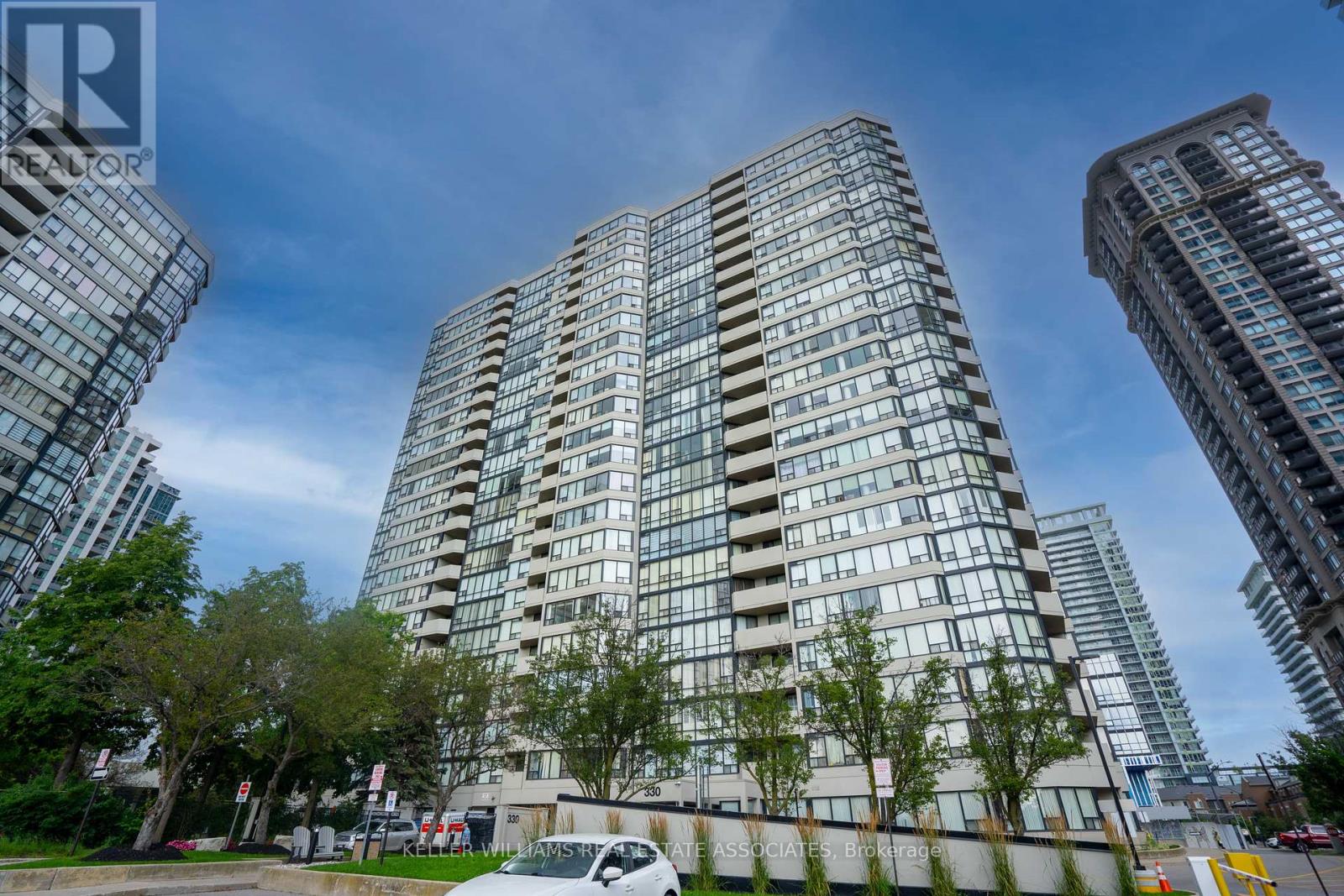 208 - 330 RATHBURN ROAD W, mississauga (city centre), Ontario