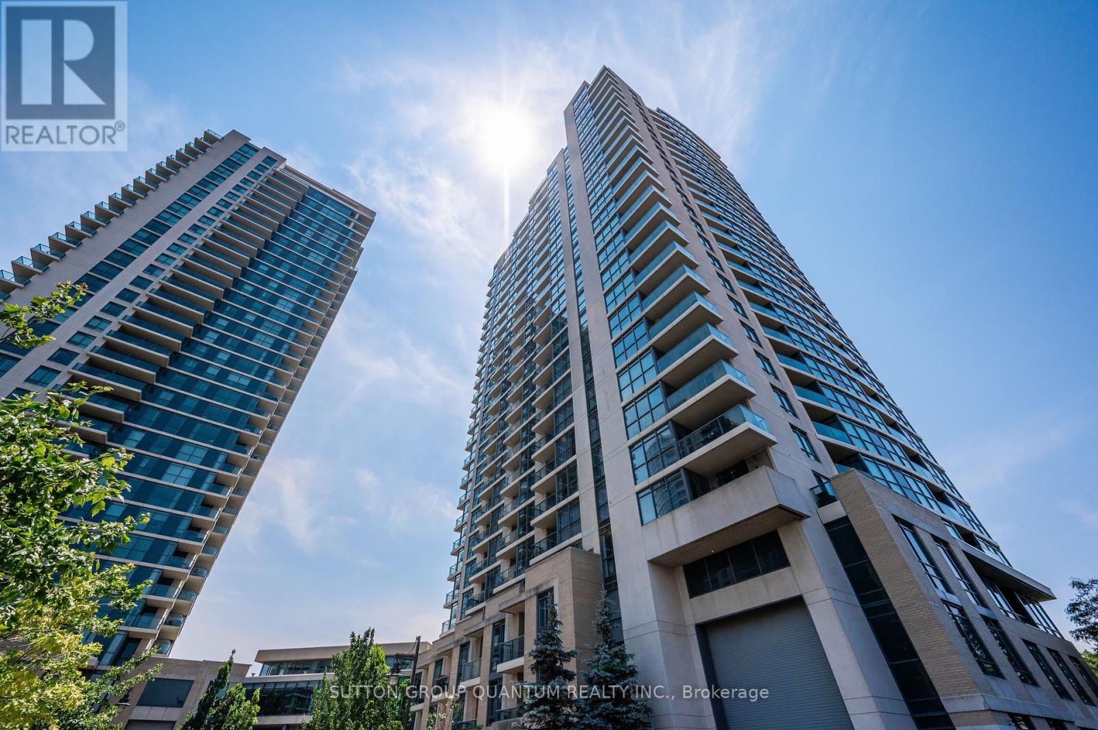 2109 - 235 Sherway Gardens Road, Toronto (Islington-City Centre West), Ontario  M9C 0A2 - Photo 2 - W9055977