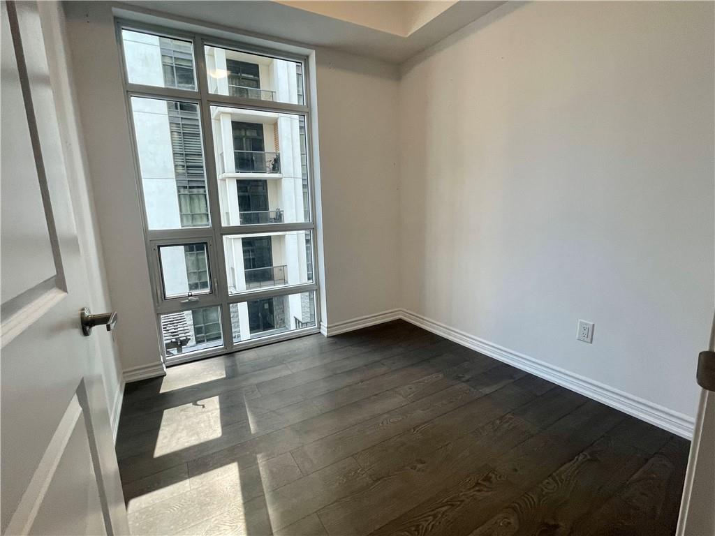 81 Robinson Street, Unit #402, Hamilton, Ontario  L8P 1Z2 - Photo 2 - H4200979