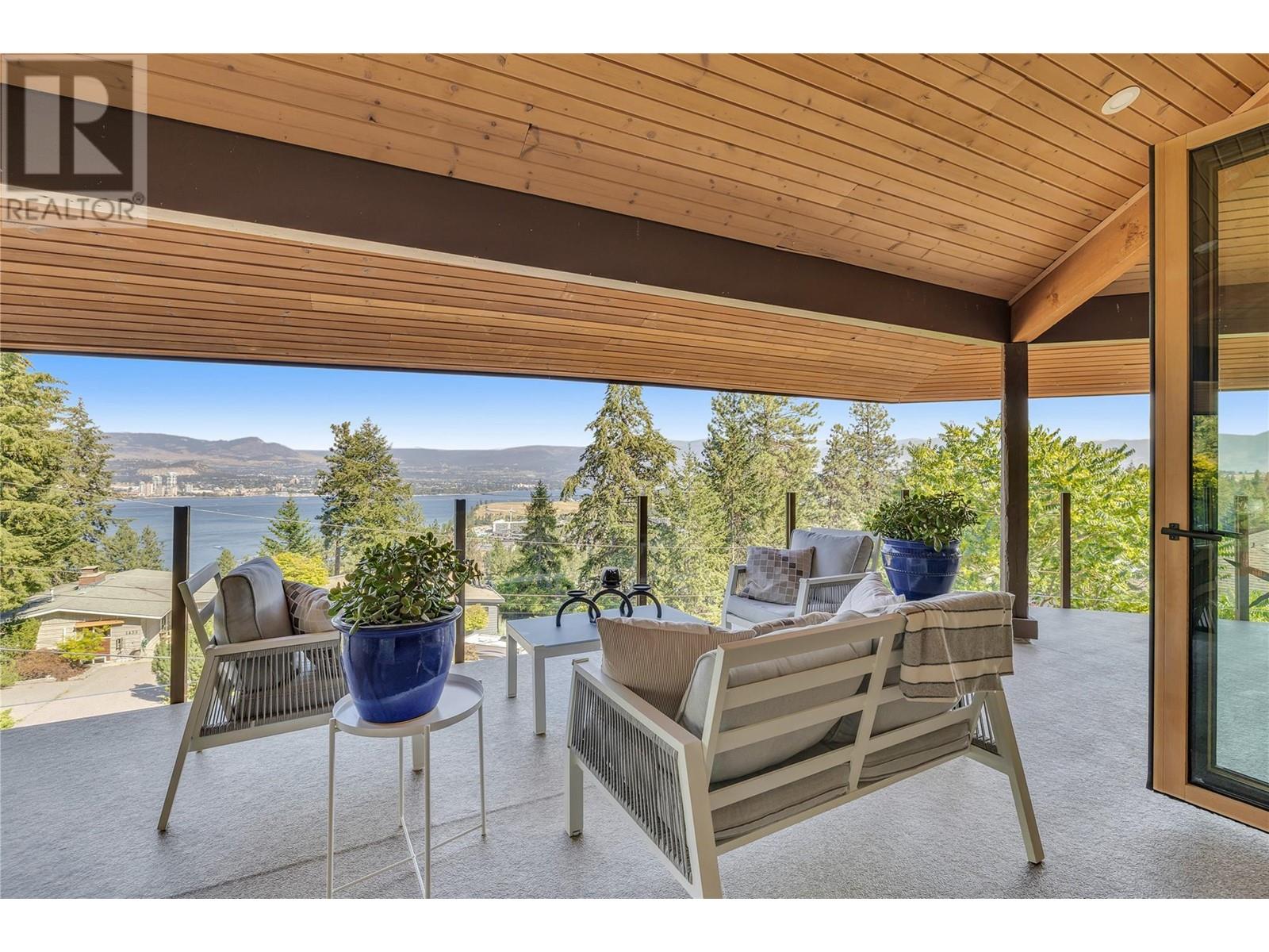 1446 Scott Crescent West Kelowna