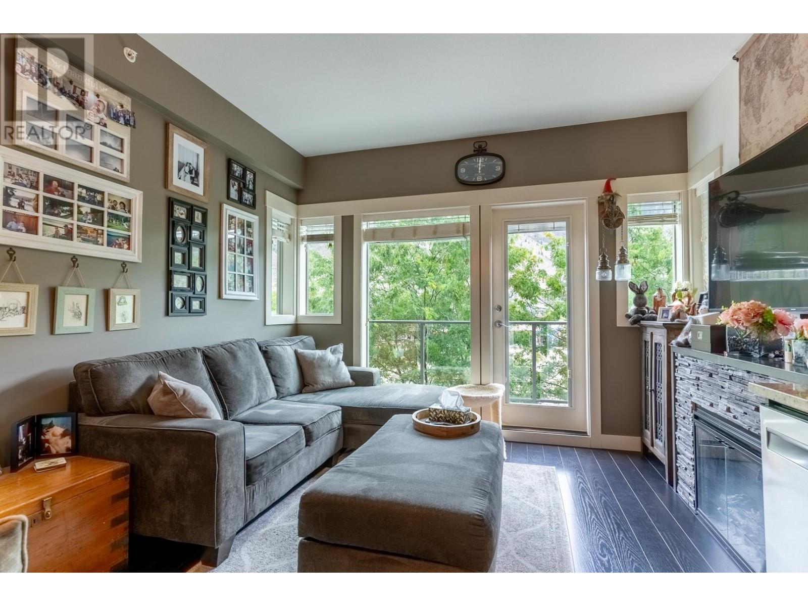 2406-1030 Talasa Way, Kamloops, British Columbia  V2H 0C3 - Photo 3 - 180047