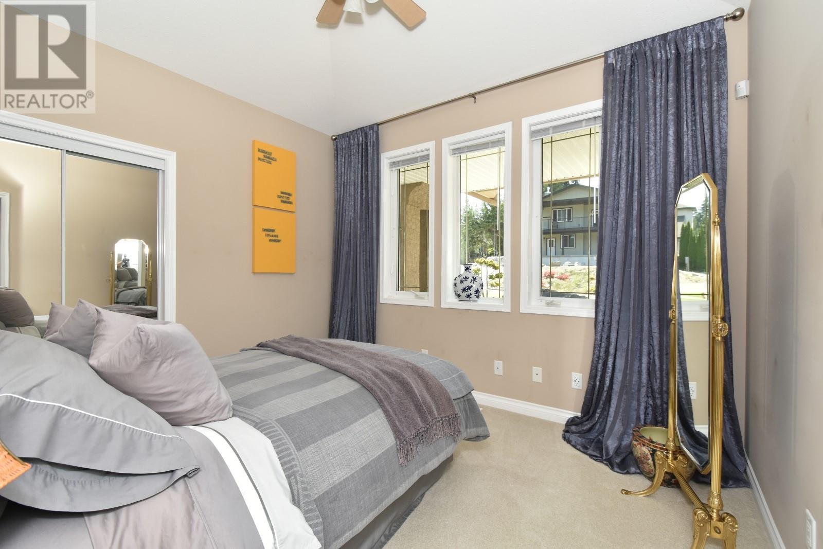 Property at 2675 Doebert Road image 3
