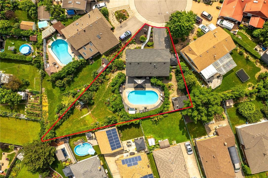 14 Par Place, Hamilton, Ontario  L8K 5V9 - Photo 2 - H4201068