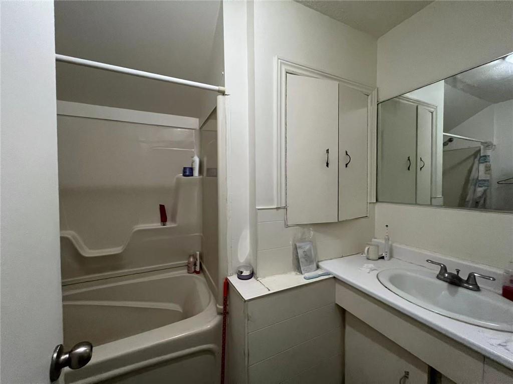 139 Royal Avenue, Hamilton, Ontario  L8S 2C8 - Photo 14 - H4201301