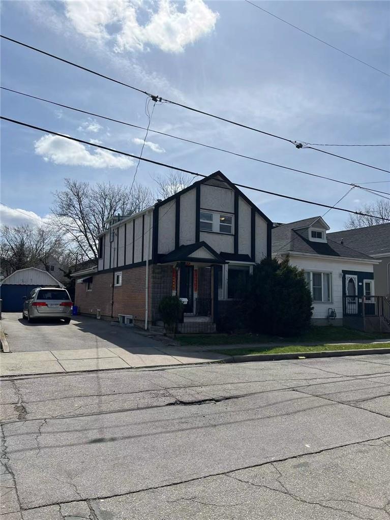 139 Royal Avenue, Hamilton, Ontario  L8S 2C8 - Photo 2 - H4201301