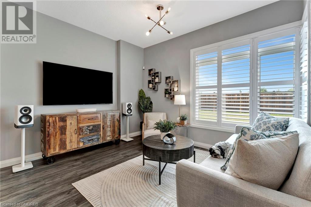 Image of property at 35 MIDHURST Heights Unit# 20