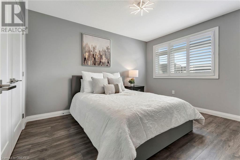 Image of property at 35 MIDHURST Heights Unit# 20