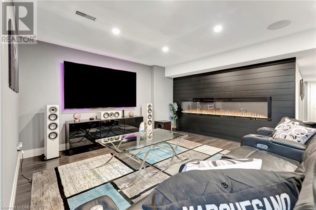 Image of property at 35 MIDHURST Heights Unit# 20