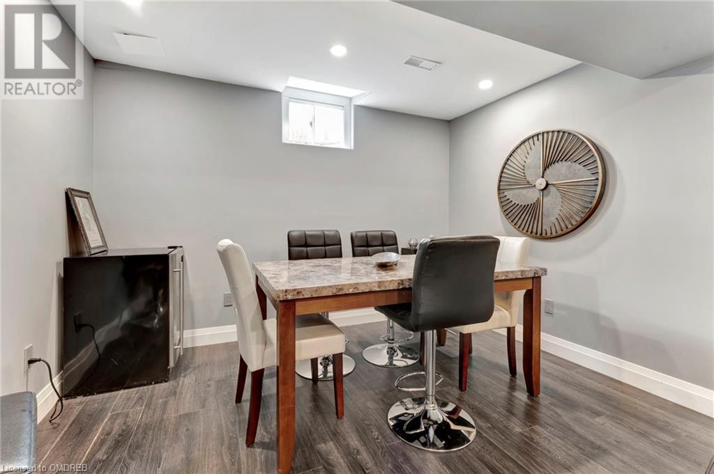 Image of property at 35 MIDHURST Heights Unit# 20