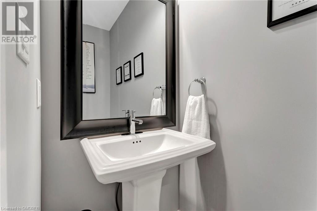 Image of property at 35 MIDHURST Heights Unit# 20