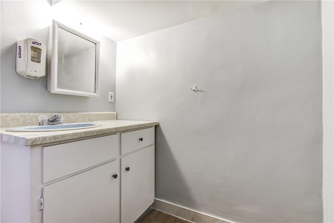 5 Bartlett Street, Niagara Falls, Ontario  L2M 5K5 - Photo 26 - H4200951