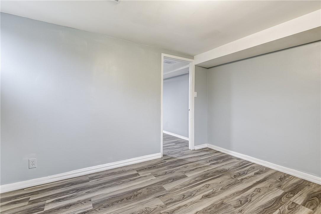 5 Bartlett Street, Niagara Falls, Ontario  L2M 5K5 - Photo 31 - H4200951