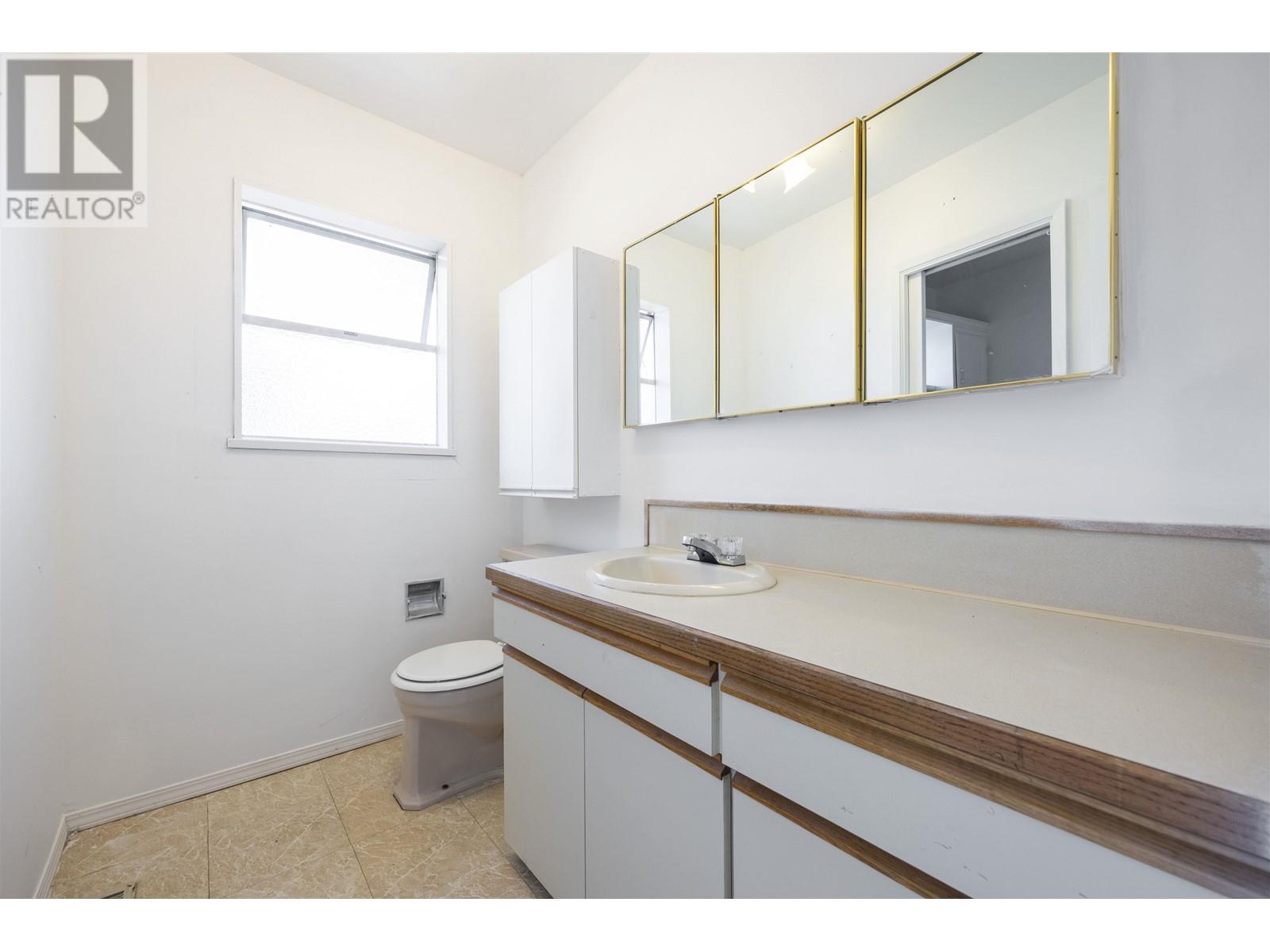 903 Bayview Drive, Delta, British Columbia  V4M 2R5 - Photo 11 - R2909519
