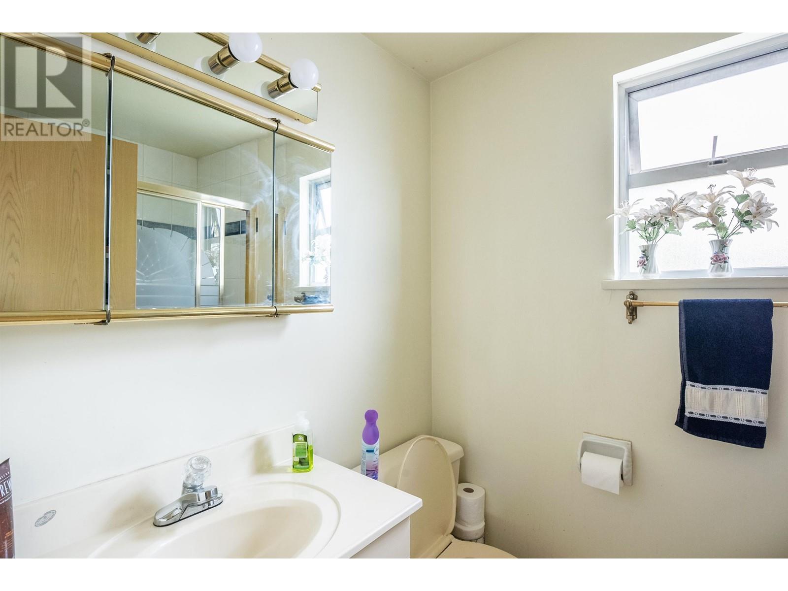 1728 Seventh Avenue, New Westminster, British Columbia  V3M 2K8 - Photo 19 - R2909155