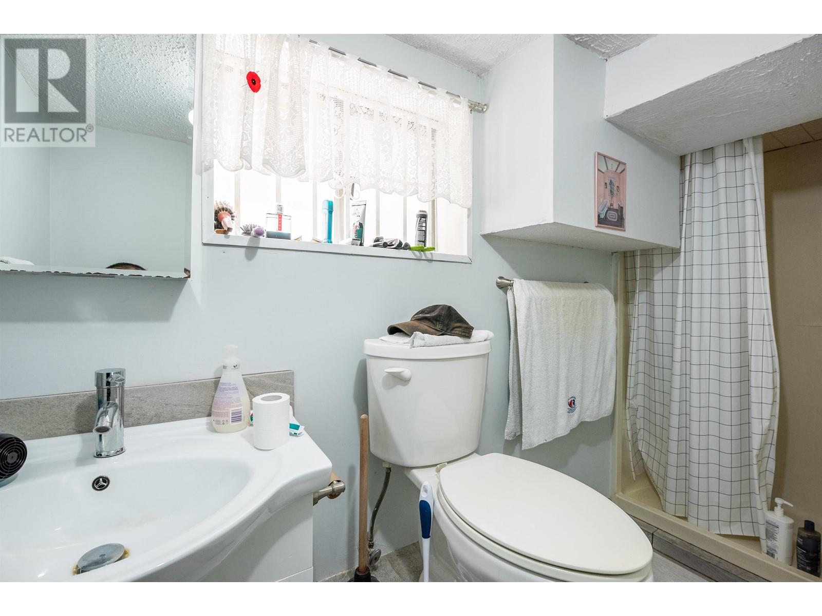 1728 Seventh Avenue, New Westminster, British Columbia  V3M 2K8 - Photo 33 - R2909155