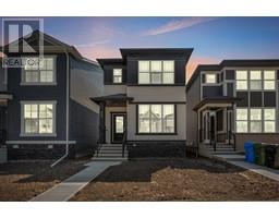 25 Amblefield Passage NW, calgary, Alberta