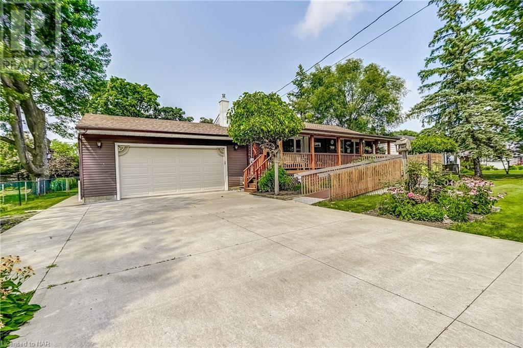 1404 Orchard Avenue, Fort Erie, Ontario  L2A 3E6 - Photo 3 - 40625218