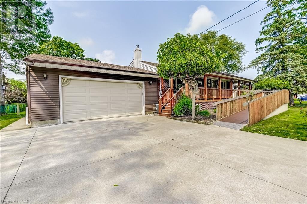 1404 Orchard Avenue, Fort Erie, Ontario  L2A 3E6 - Photo 5 - 40625218