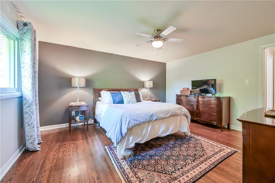 Image of property at 376 Arden Crescent