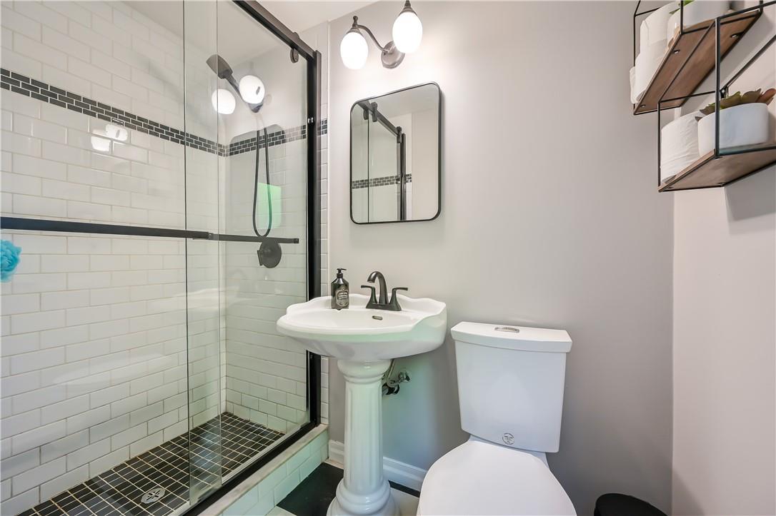 Image of property at 376 Arden Crescent