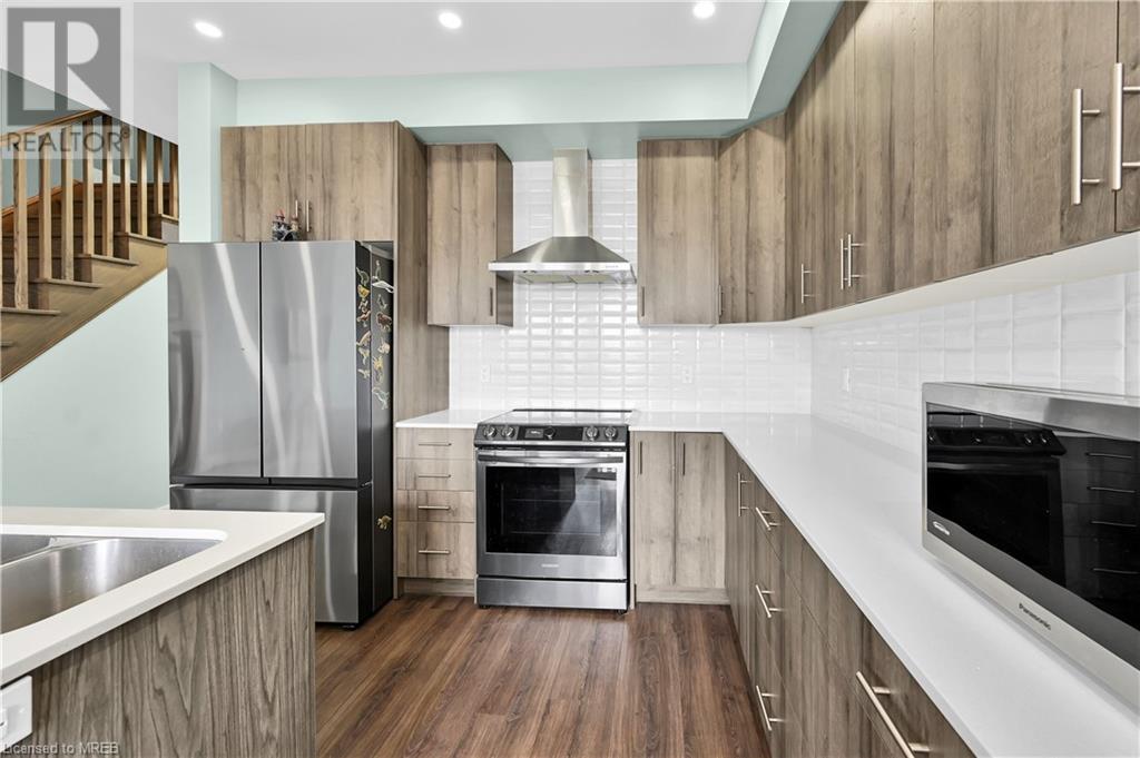 8 Bedrock Drive, Hamilton, Ontario  L8J 0K6 - Photo 16 - 40625056