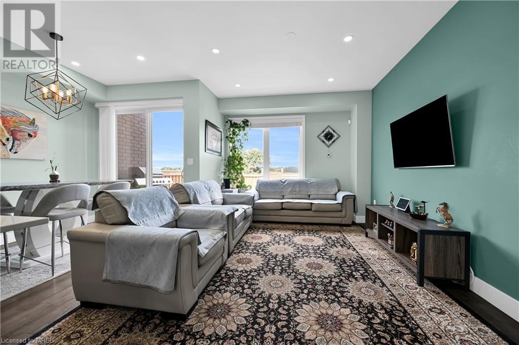 8 Bedrock Drive, Hamilton, Ontario  L8J 0K6 - Photo 7 - 40625056