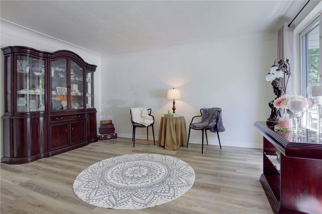 249 Fernwood Crescent, Hamilton, Ontario  L8T 3L7 - Photo 4 - H4201139