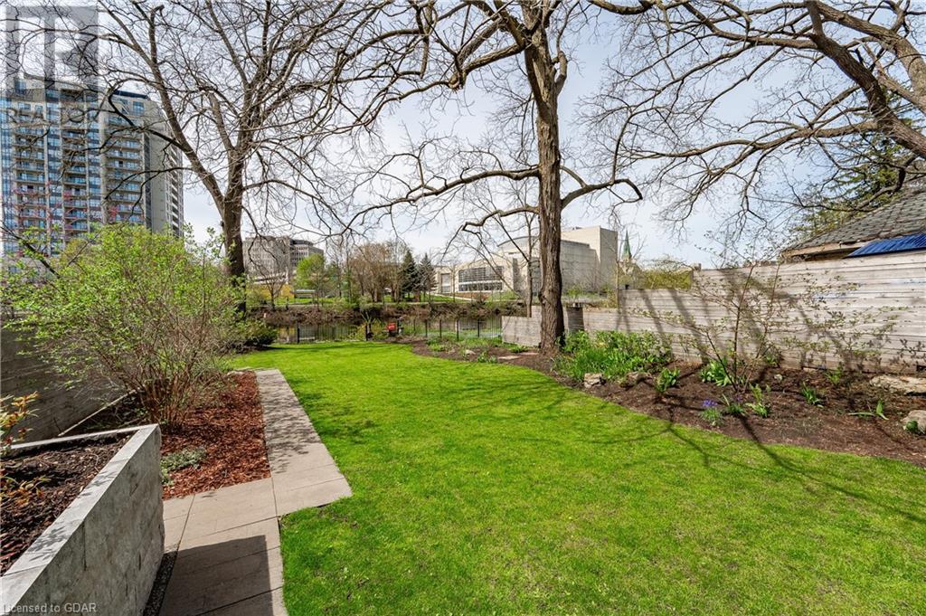 38 Arthur Street N, Guelph, Ontario  N1E 4T8 - Photo 35 - 40625690