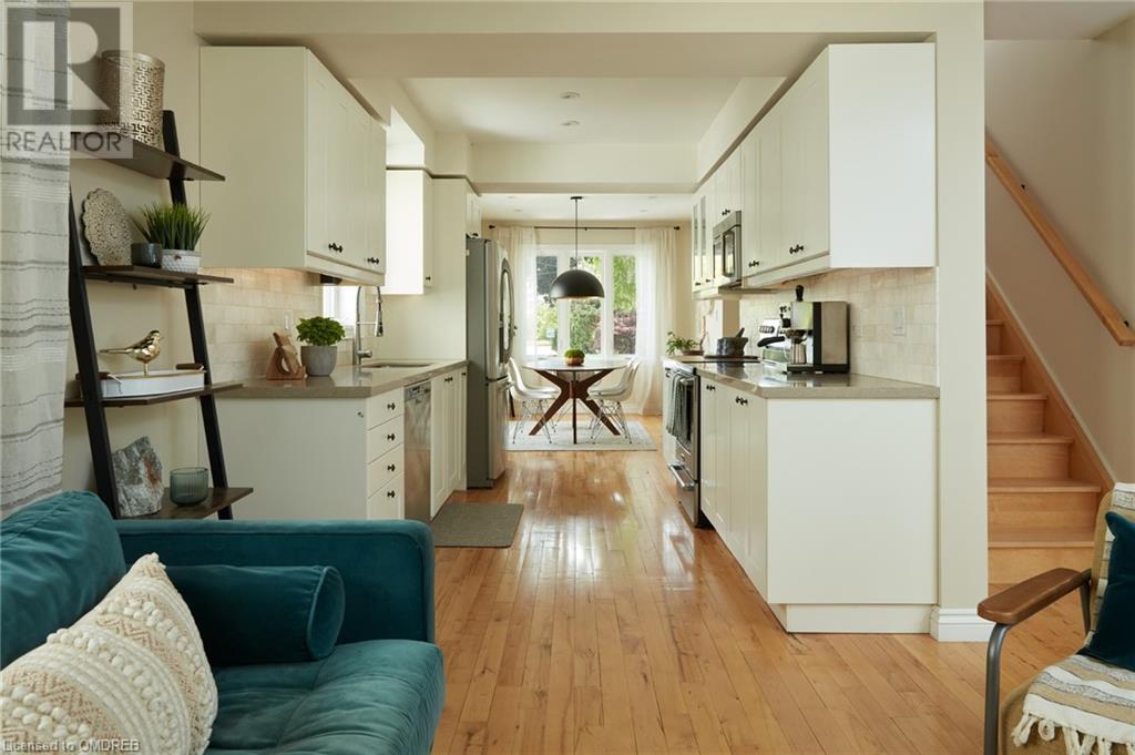 Image of property at 1048 PLAINS VIEW Avenue