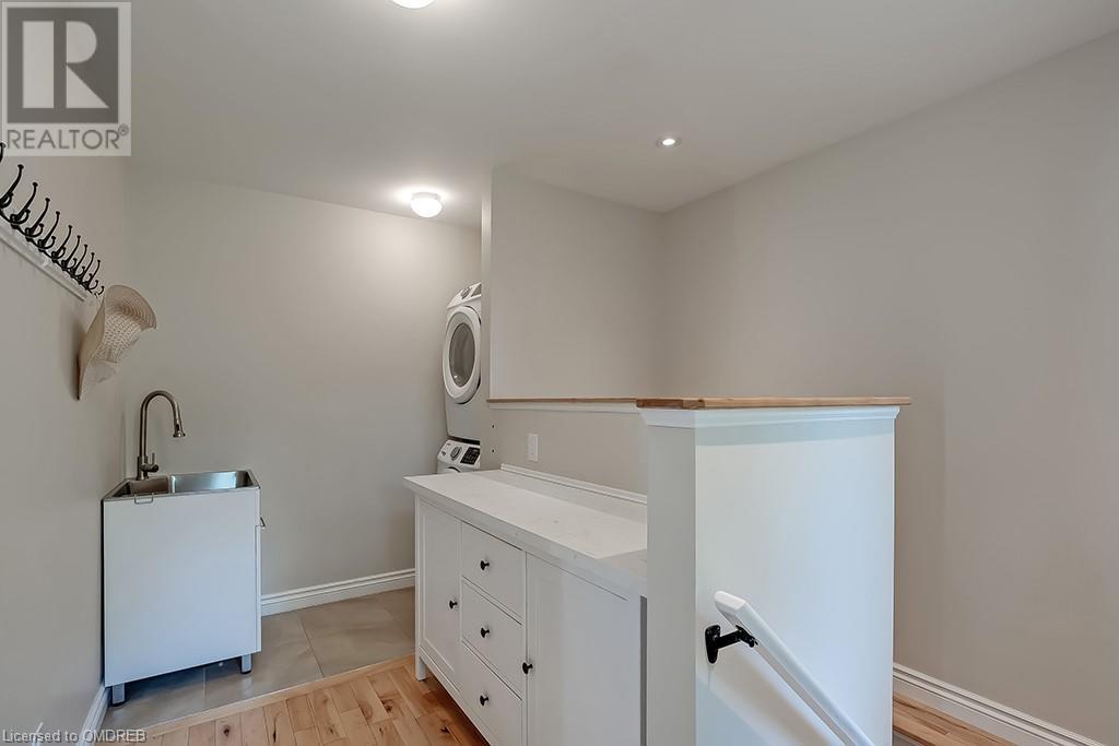 Image of property at 1048 PLAINS VIEW Avenue