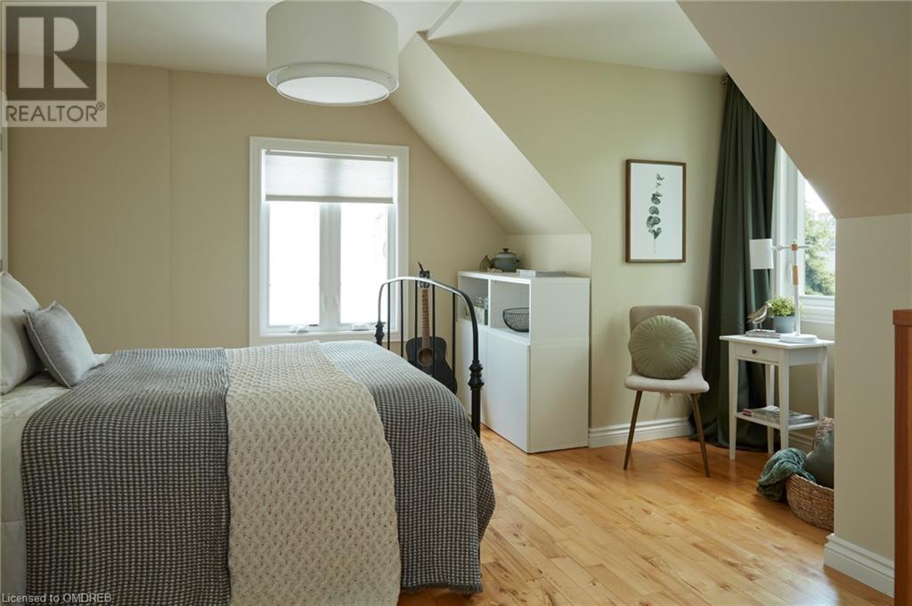 Image of property at 1048 PLAINS VIEW Avenue