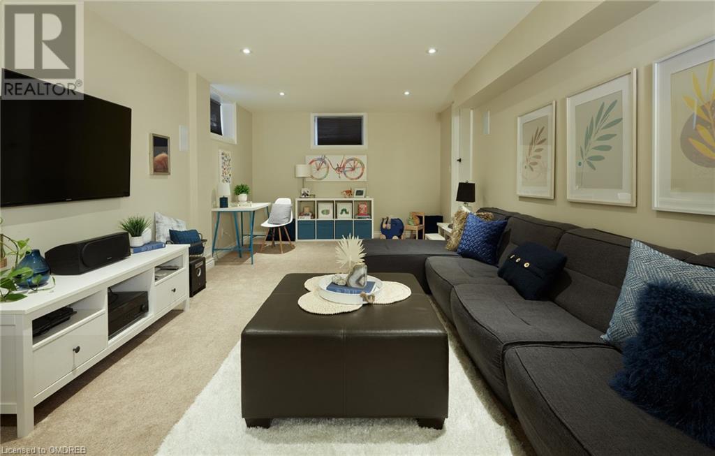 Image of property at 1048 PLAINS VIEW Avenue