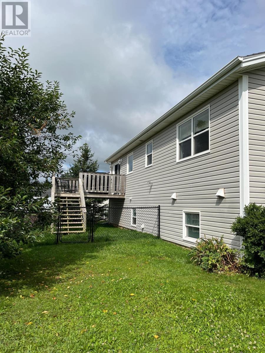 15 Jardine Street, East Royalty, Prince Edward Island  C1C 0A5 - Photo 8 - 202417948