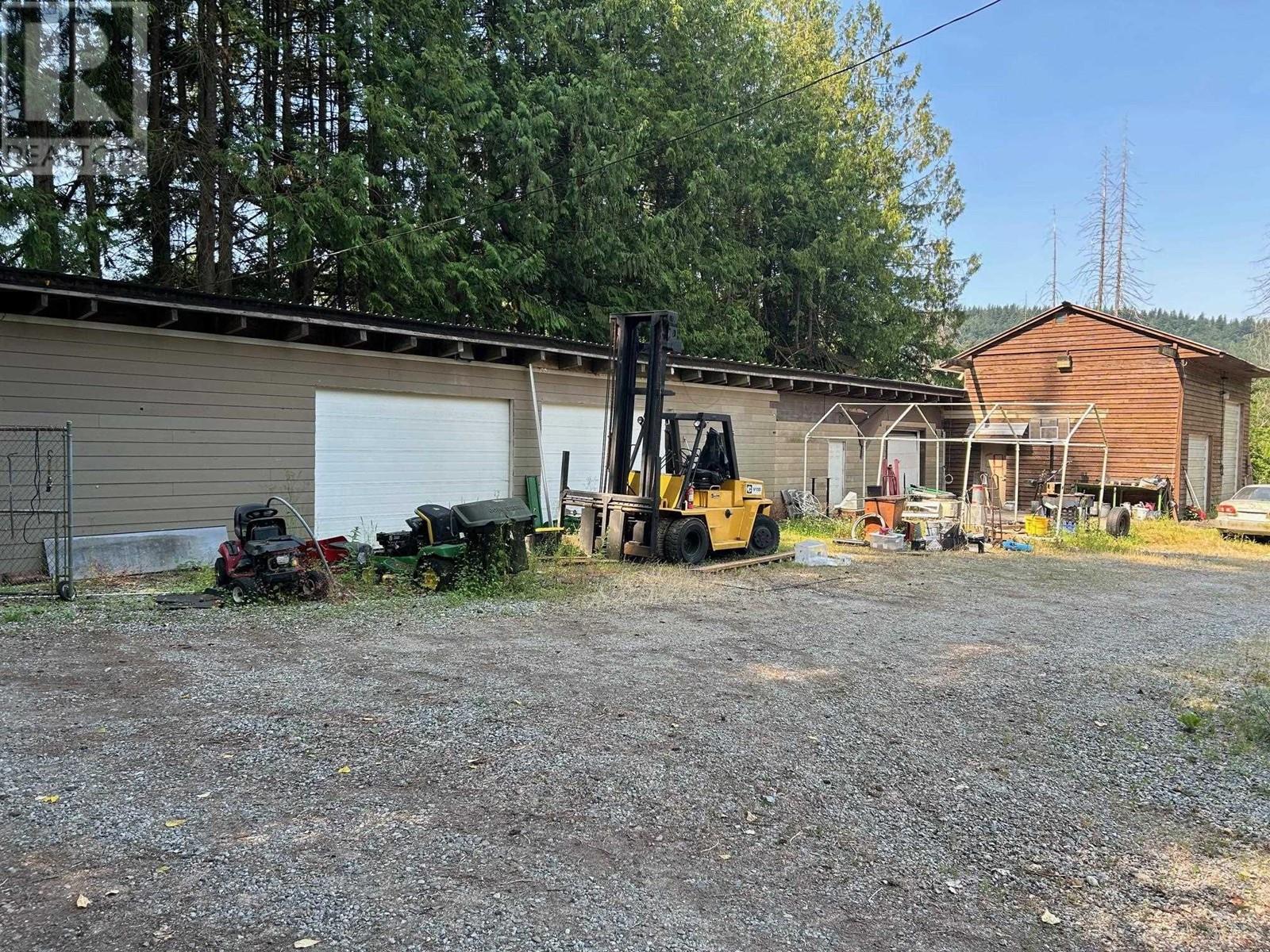 26835 108 Avenue, Maple Ridge, British Columbia V2W 1M8 - Photo 4 - R2909450