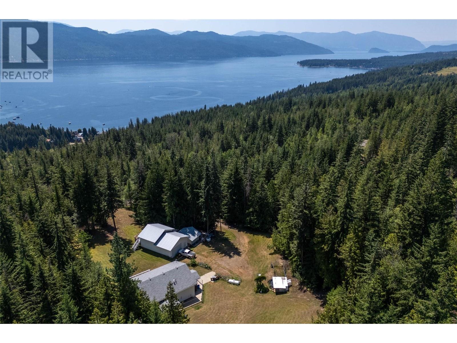 Property at 6803 Magna Bay Drive image 4